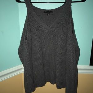 grey long sleeve cut out shoulder sweater